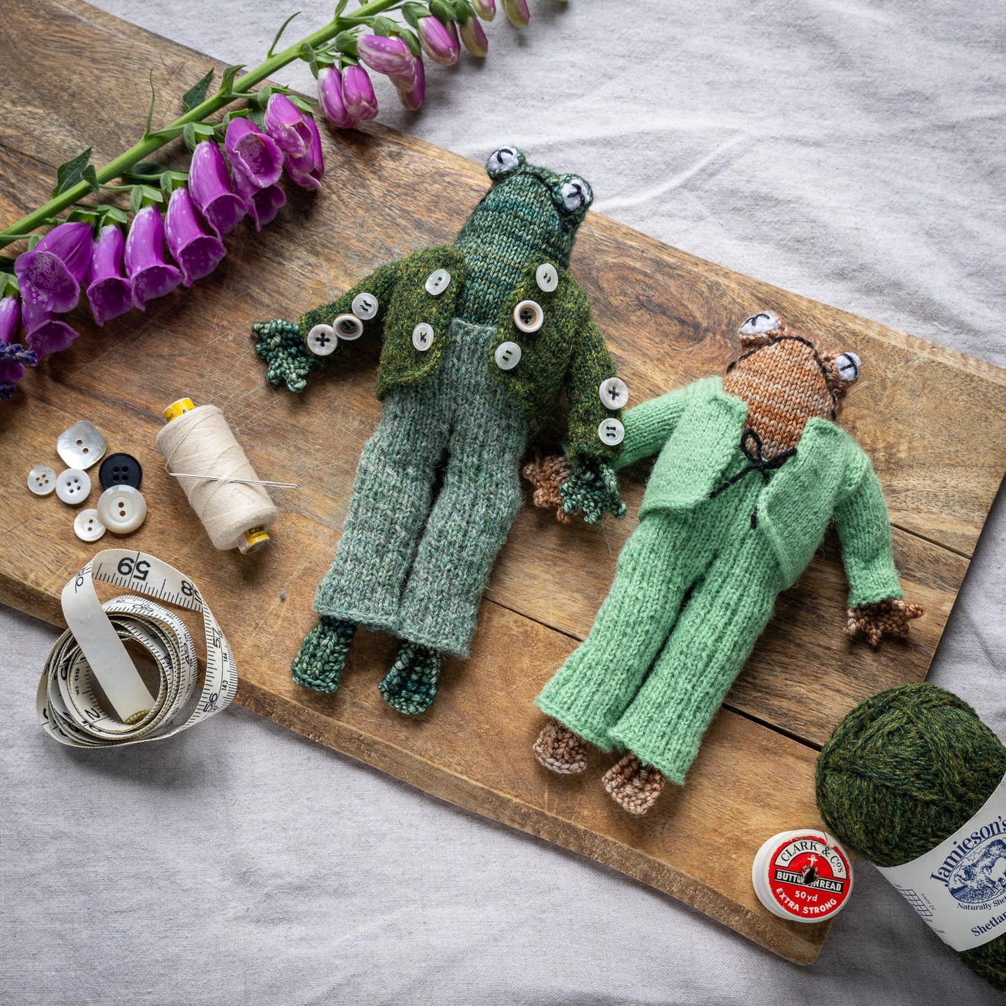 Frog and Toad book characters hand knitted at Ruperts House