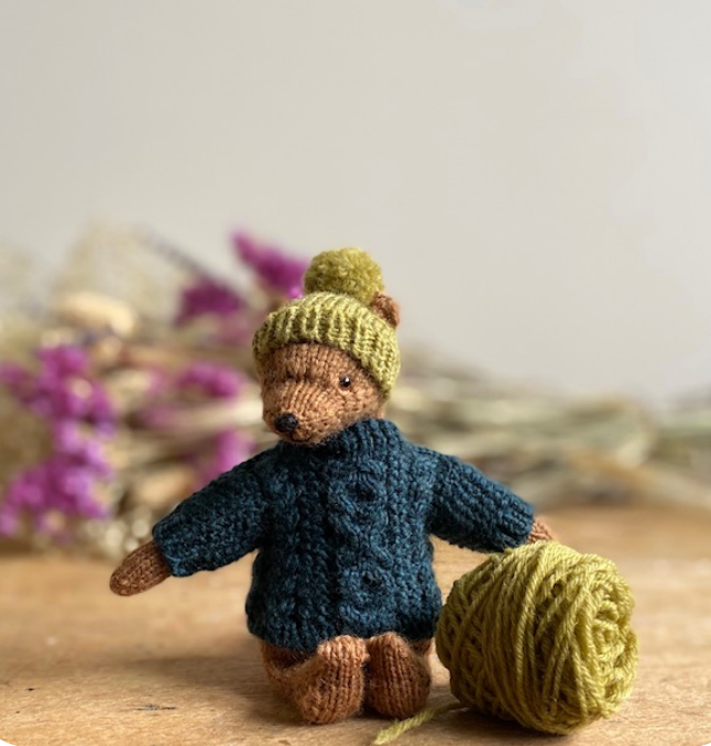 Tsutsu Guilly and Frankie Bear - Hand knitted in the Merino wool
