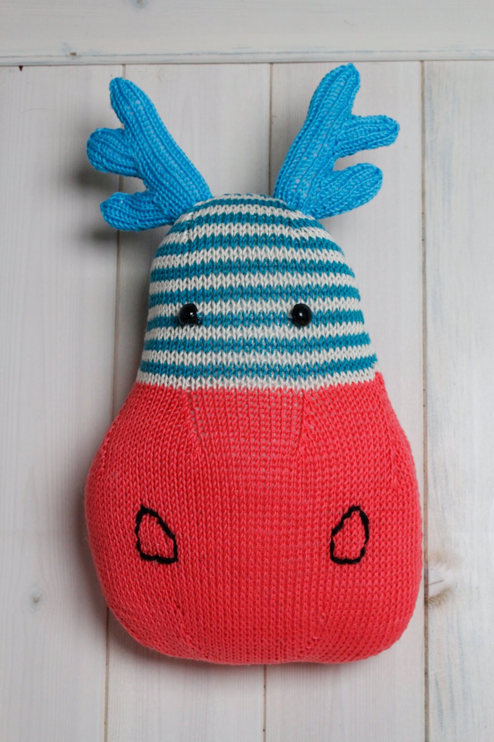 Marvellous Marvin the Moose - hand knitted cruelty free Moose head wall decor.