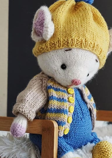 Spare Set of Clothing for Polushka Mouse - Hat, Boots, Cardigan and Overalls