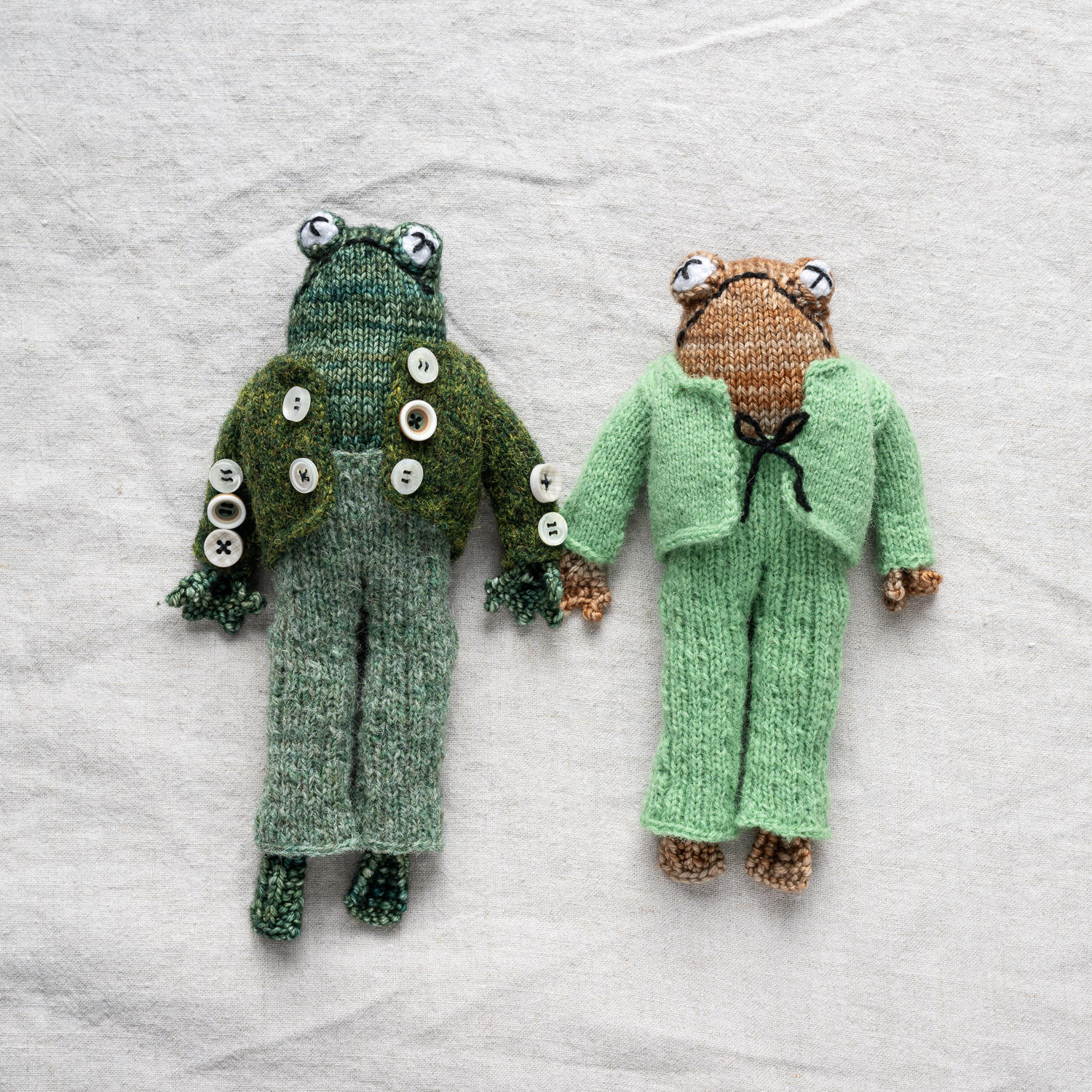 Frog and Toad book characters hand knitted at Ruperts House 