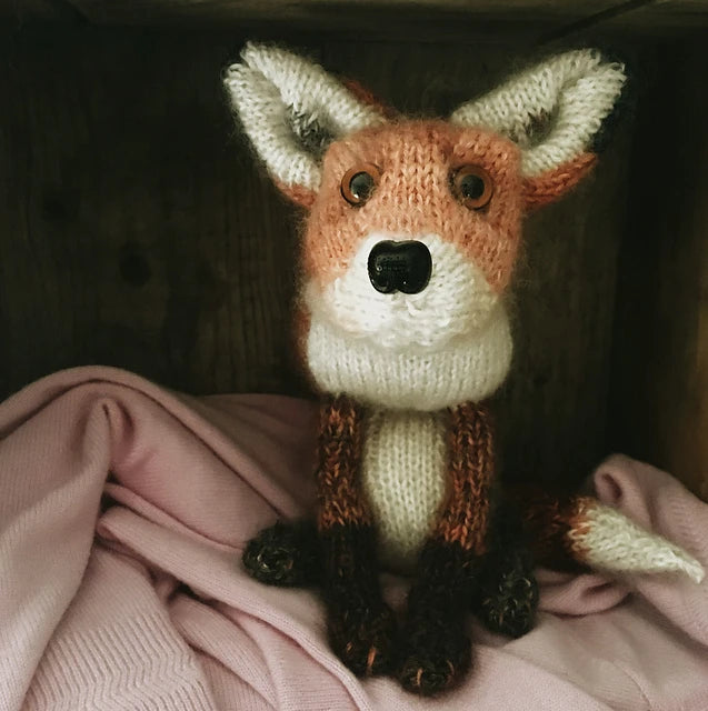 Fox Cub - Hand knitted in silk and mohair yarn