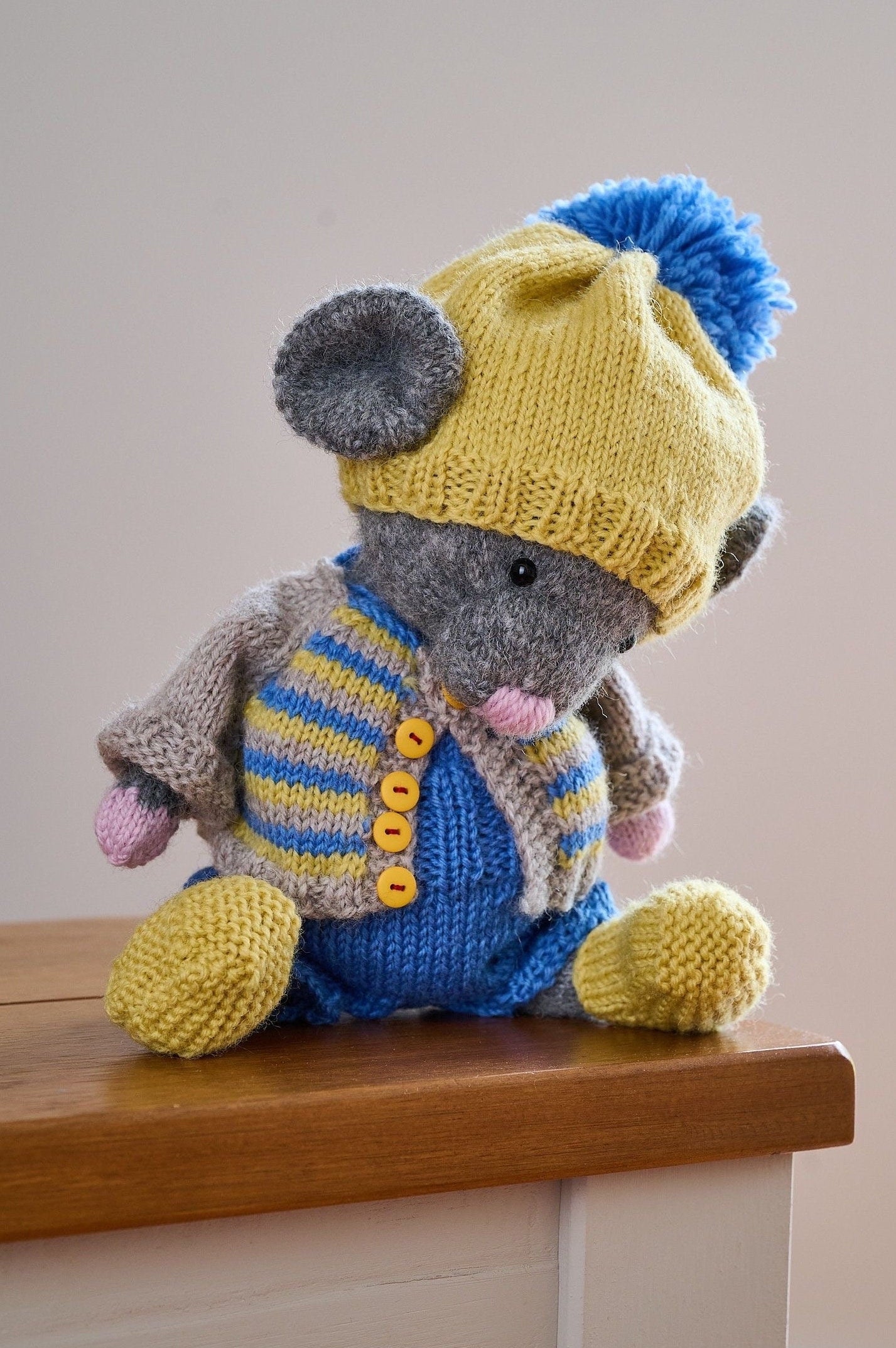 Hand Knitted Polushka Mouse